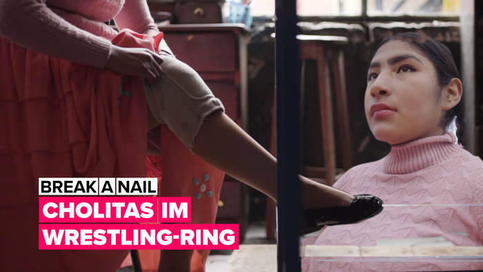 Video: Break a Nail: Cholitas im Wrestling-Ring