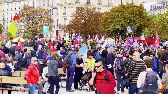 News video: 30.000 bis 140.000 Linke protestieren in Paris gegen das teure Leben in Frankreich