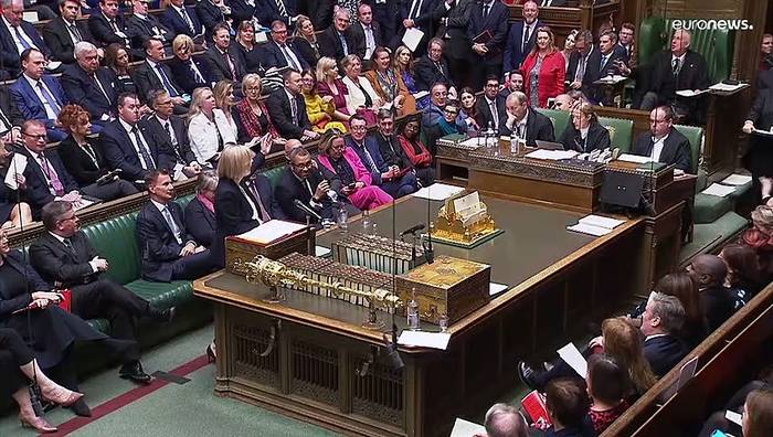 News video: Nach chaotischen Szenen im Parlament: Druck auf Liz Truss erhöht sich