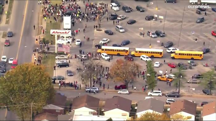 News video: Tote bei Schießerei in High School in den USA
