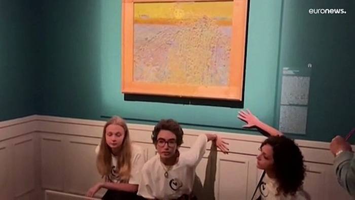 Video: Nächstes Gemälde beschmiert: Mit Erbsensuppe gegen Van Gogh in Rom