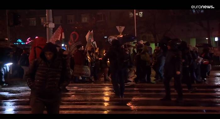 Video: In Ungarns Bildungswesen rumort es: Wieder Kundgebung in Budapest