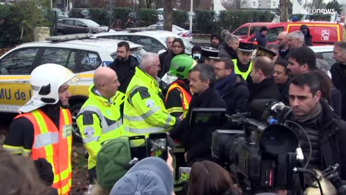 Video: Tote bei Wohnhausbrand in französischer Vorstadt