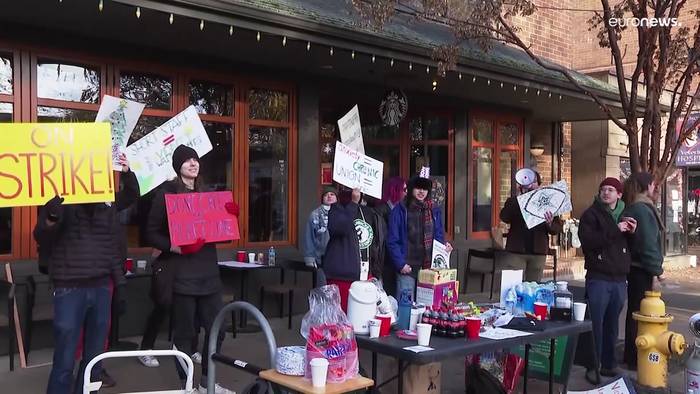 Video: Baristi gehen auf die Barrikaden: Kein Kaffee in 100 Starbucks-Filialen