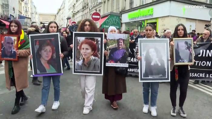 Video: Demonstranten fordern 