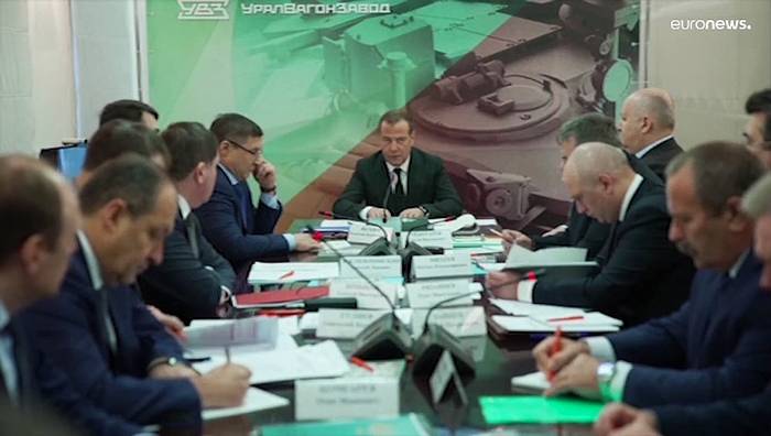 News video: Medwedew soll russische Rüstung auf Trab bringen