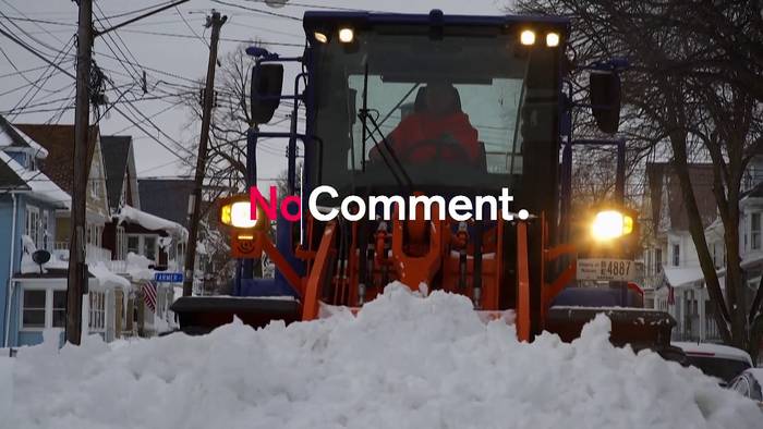 Video: Lichtblick im Schneechaos: Flughafen Buffalo Niagara wieder offen