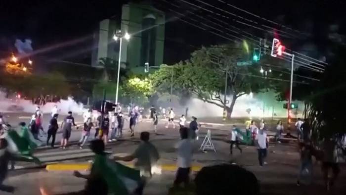 Video: Gewaltsame Proteste in Bolivien