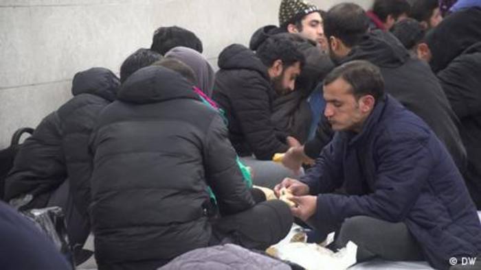 News video: Neuer Flüchtlings-Hotspot Triest