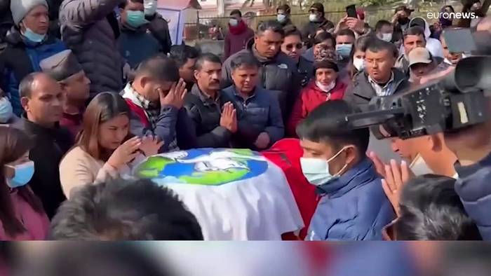 News video: Nepal: Erste Opfer des Flugzeugabsturzes bestattet