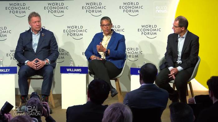 Video: Euronewsrunde in Davos: Wie steht es um die COVID-Pandemie?