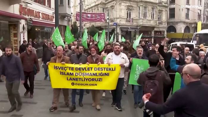 News video: Nach Koranverbrennung in Stockholm: Demonstrierende ziehen erbost durch Istanbul