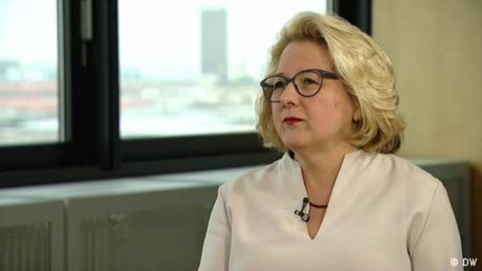 News video: Entwicklungsministerin Svenja Schulze will neue Partnerschaft mit Afrika