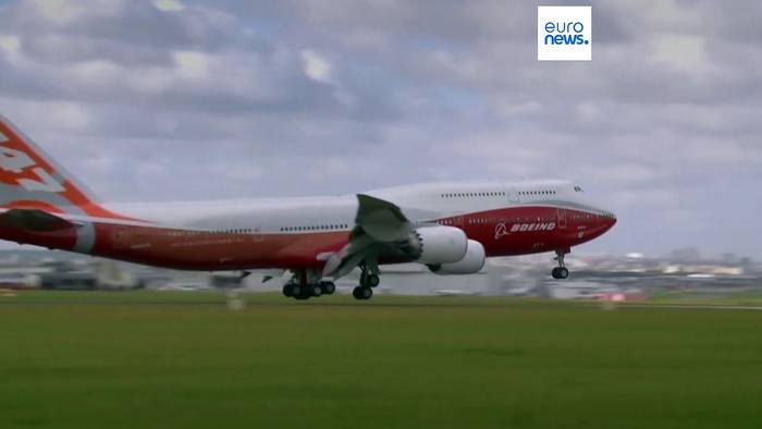 Video: Letzte Boeing 747 geht an Atlas Air