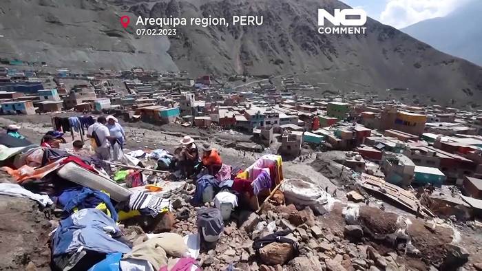 Video: Tote und Verletzte bei Erdrutschen in Peru