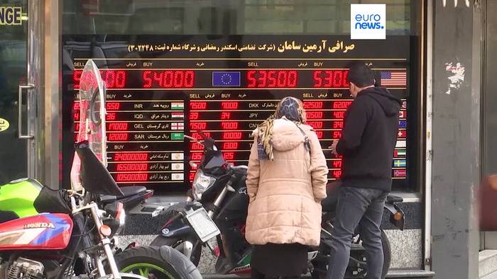 Video: Absturz: Iranischer Rial verliert 20% in zwei Wochen