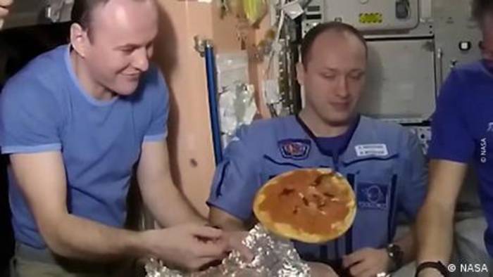 News video: Zusammenarbeit an Bord der ISS bleibt vorerst