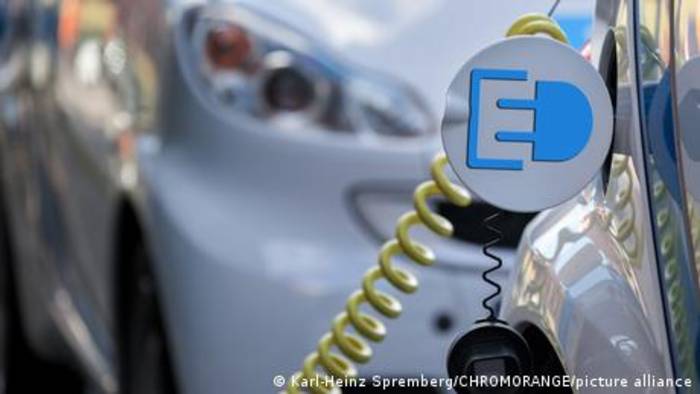 News video: Batterie-Recycling - das zweite Leben der E-Auto-Akkus