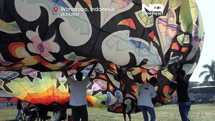 Video: Amazonas-Surfer und Himmel voller Ballons in Indonesien
