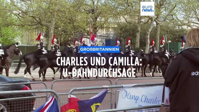 Video: Charles und Camilla machen Bahndurchsage fürs Krönungswochenende