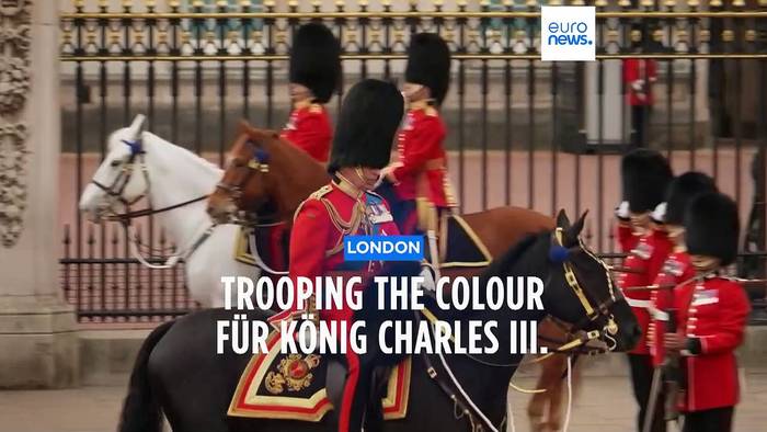 Video: Trooping the Colour: Charles und royaler Nachwuchs hoch zu Ross