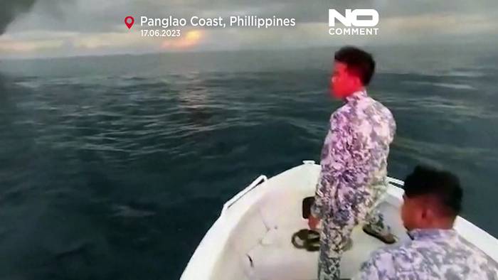 News video: Philippinische Fähre mit 120 Menschen an Bord in Brand