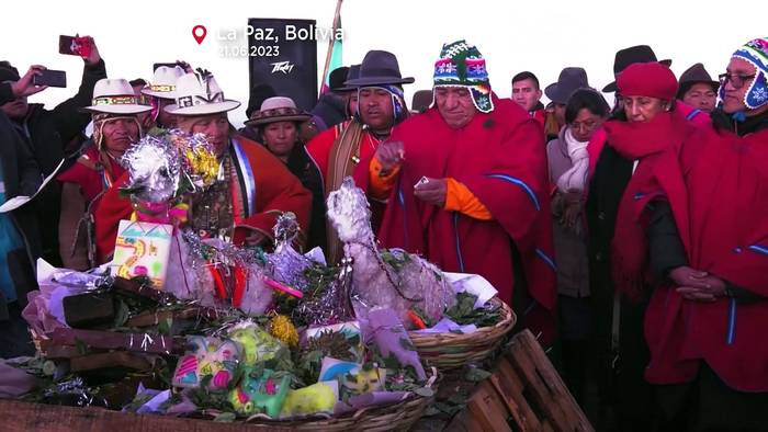 Video: Willkommen 5531! Aymara in Bolivien feiern Neujahr