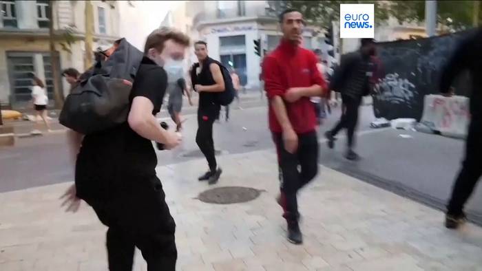 Video: 5. Krawallnacht in Frankreich - wieder 700 Verhaftete, 45.000 Polizisten im Einsatz