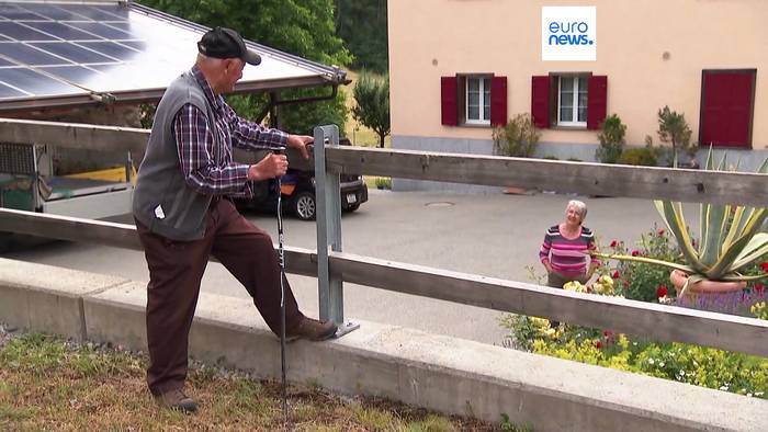 Video: Nach Felssturz in Schweizer Bergdorf: Anwohner:innen kehren zurück