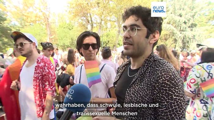 Video: Ungestörter Pride Budapest: Ungarns LGBTQI+-Gemeinde ist so frei