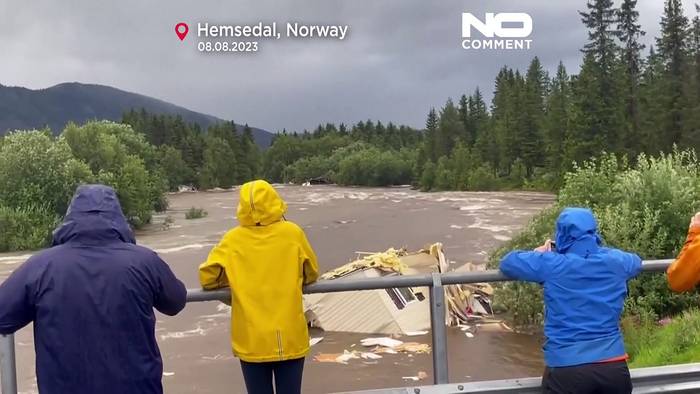 Video: Unwetter in Norwegen: Häuser werden weggespült