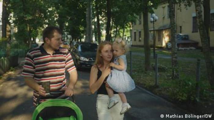 News video: Ukraine: Familienleben in Kriegszeiten