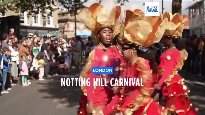 Video: Notting Hill Carnival 2023 begeistert Londoner und Touristen