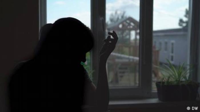 Video: Ukraine: Häusliche Gewalt steigt an