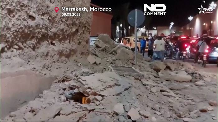 Video: Panik in Marrakesch: Erdbeben reißt Menschen in Marokko aus dem Schlaf