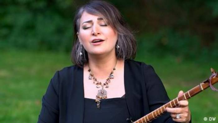 News video: Singen ohne Angst – eine iranische Sängerin in Berlin