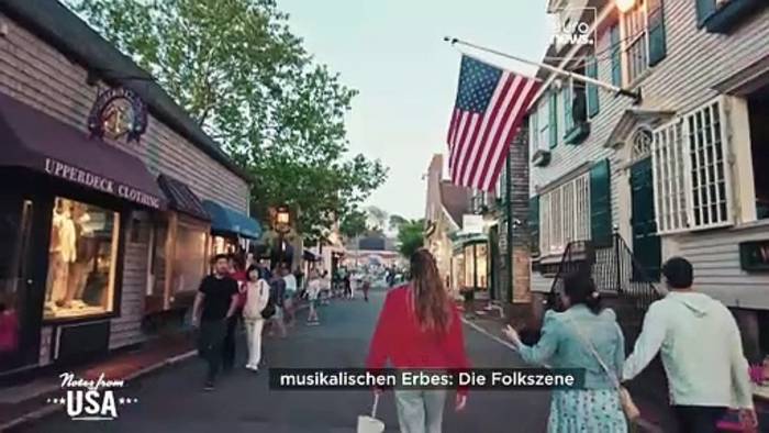 Video: Newport: die Küstenstadt der Folkszene und Live-Musik in den USA