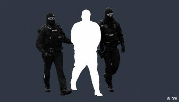 Video: Predictive Policing: KI sagt voraus, wer kriminell wird