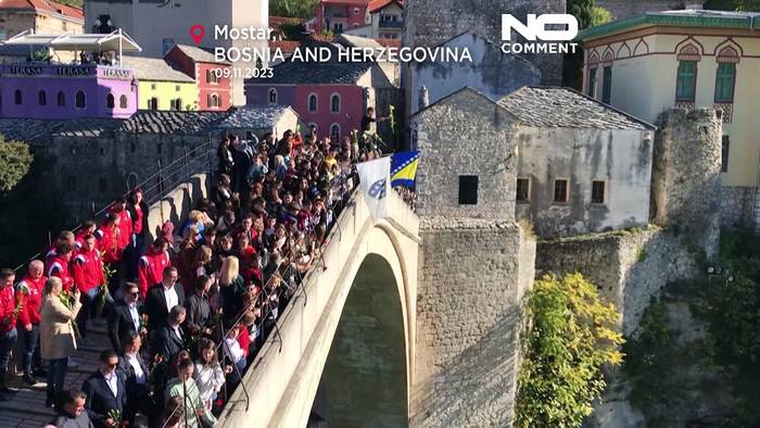 News video: Eine Brücke als Symbol der Versöhnung: Bewohner gedenken der Stari most in Bosnien-Herzegowina