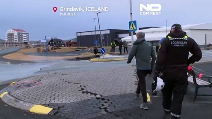 News video: Magma unter Grindavík: Straßen und Gehwege brechen auf