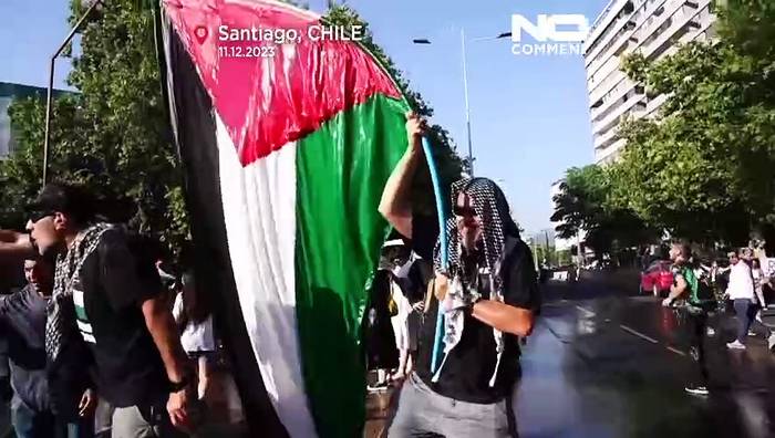 Video: Im weit entfernten Chile sind Palästinenser wütend auf die USA