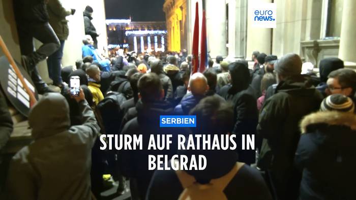 Video: Schwere Ausschreitungen an Heiligabend in Belgrad