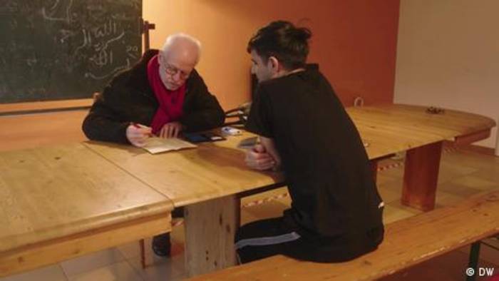 Video: Dorf lebt Deutschland Integration vor