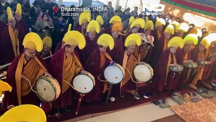 Video: Tibeter feiern Beginn des Jahrs des Drachen