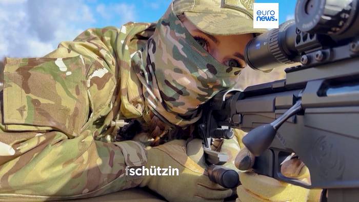 Video: Ukrainische Frauen kämpfen um Anerkennung in der Armee des Landes
