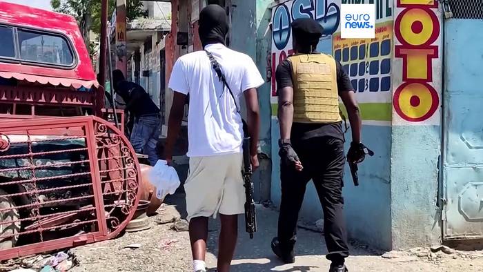 Video: Haiti versinkt im Chaos: Regierungschef tritt zurück, Bandenboss fordert Unterstützung