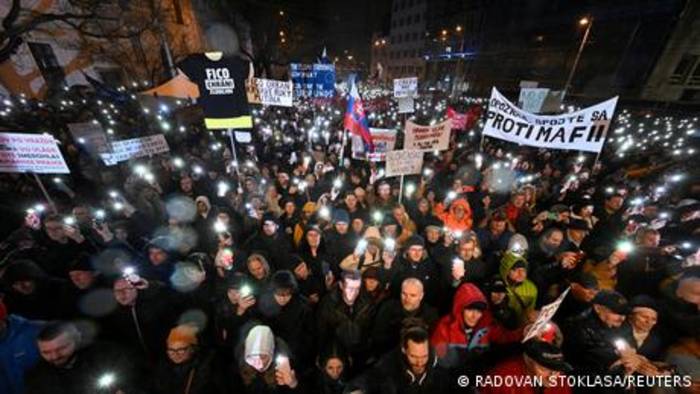 News video: Slowakei: Aufstand gegen die Regierung