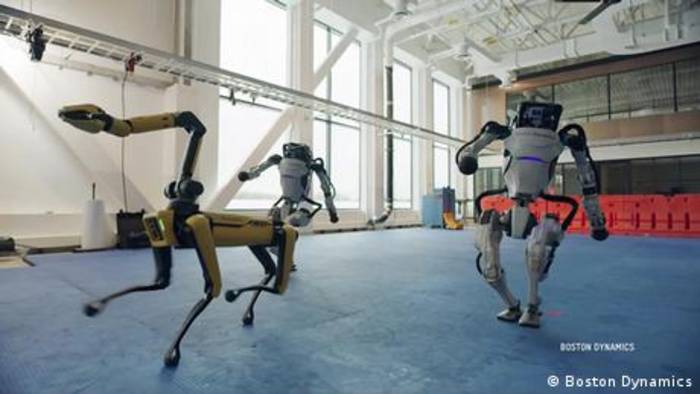 News video: Wie menschenähnlich sind manche Roboter?