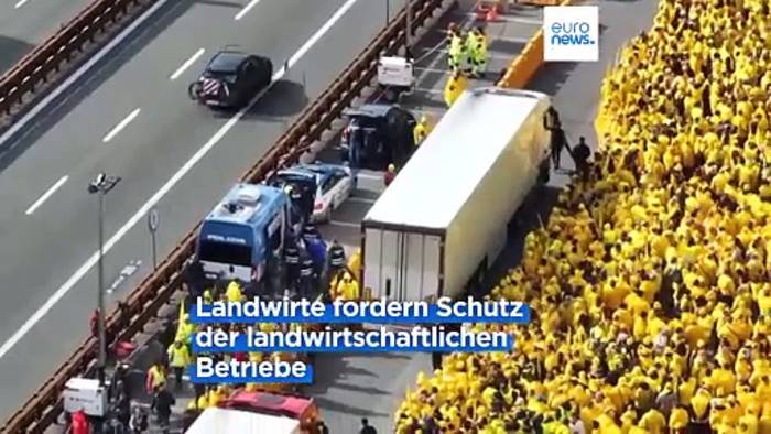News video: Italienische Bauern protestieren auf der Autobahn an der Grenze zu Österreich