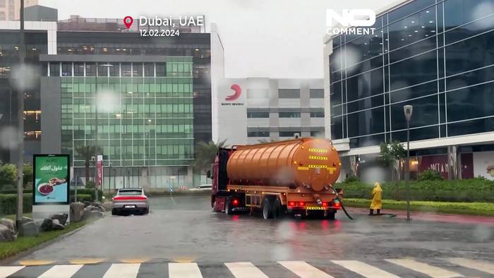 Video: Historisch viel Regen in Dubai sorgt für dramatisches Hochwasser